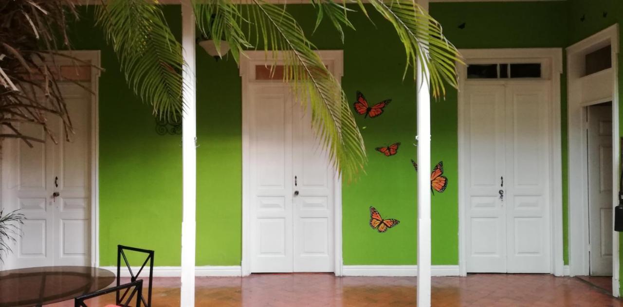 Casa Mayela Guest House Сан-Хосе Экстерьер фото