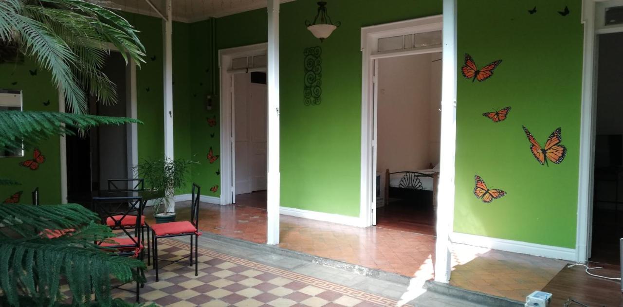 Casa Mayela Guest House Сан-Хосе Экстерьер фото